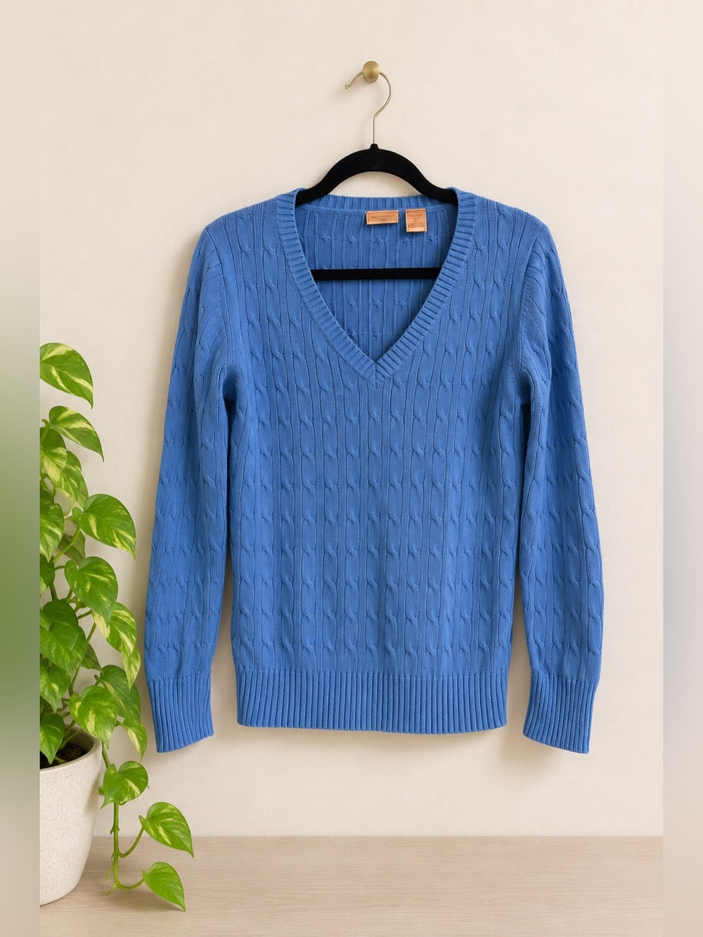 NorthCrest Women’s Powder Blue Cable Knit Cotton V-Neck Sweater Sz M Cabincore‎